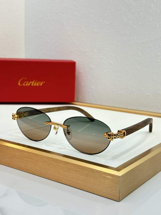 Picture of Cartier Sunglasses _SKUfw80882332fw